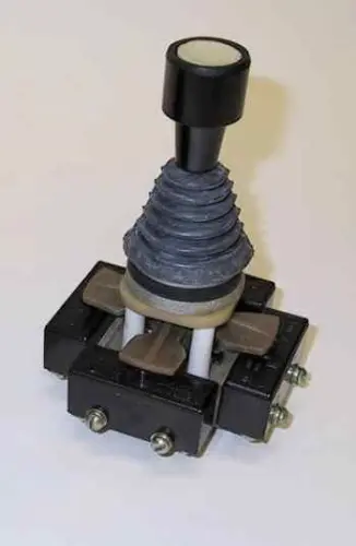 ПК12-21-821-54УХЛ3 переключатель фото 2 ПК12-21-821-54УХЛ3 переключатель фото 2