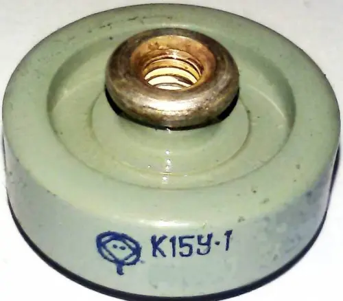 К15У-1В 4кВ 330 пф 15квар фото 2 К15У-1В 4кВ 330 пф 15квар фото 2