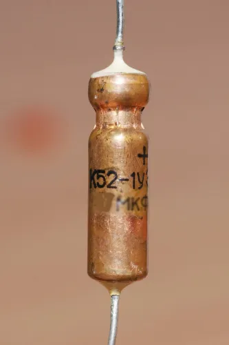К52-1У 10в 63 мкф фото 2