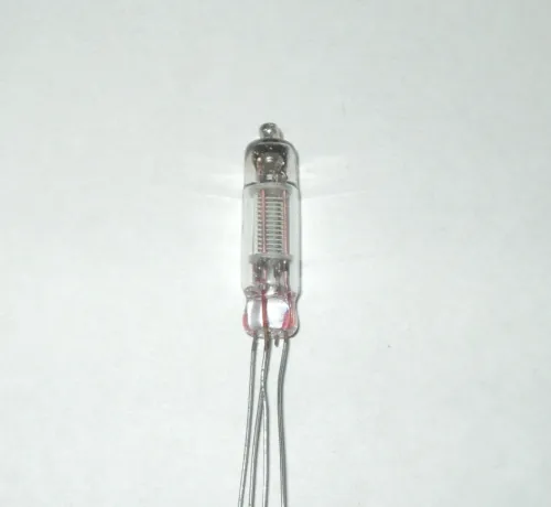 ИВ-15 люминесцентный вакуумный индикатор фото 2 ИВ-15 люминесцентный вакуумный индикатор фото 2